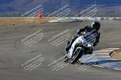 media/Jan-09-2022-SoCal Trackdays (Sun) [[2b1fec8404]]/Turns 9 and 8 (920am)/